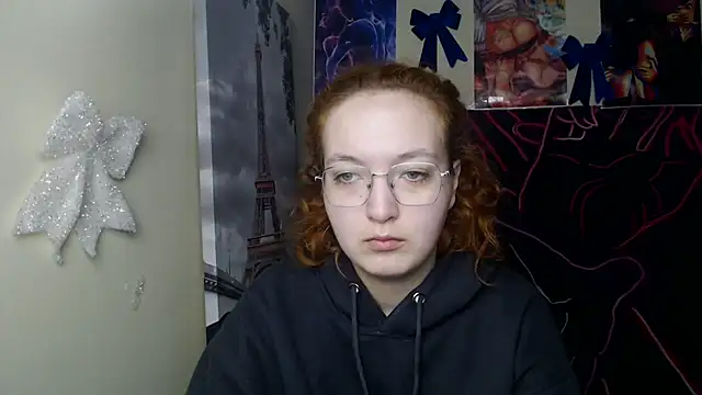 Snapshot of MissAriaa chatting on March 7, 2026, 6:42 am MissAriaa online show from March 7, 2026, 6:42 am