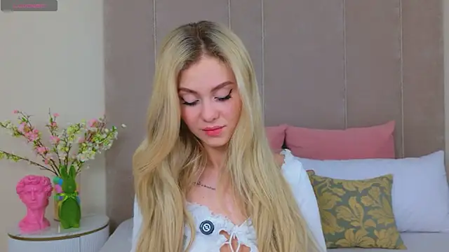 Rose Masson online show from April 6, 2026, 5:30 am