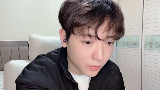 Snapshot of xiaoxiao1025 chatting on November 21, 2025, 12:37 pm xiaoxiao1025 online show from November 21, 2025, 12:37 pm