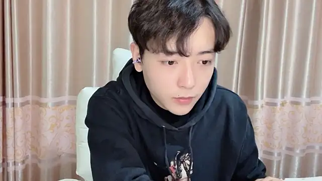 Snapshot of xiaoxiao1025 chatting on November 6, 2025, 11:58 am xiaoxiao1025 online show from November 6, 2025, 11:58 am