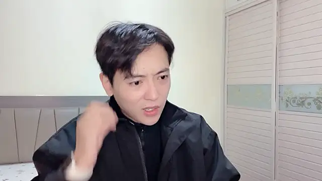 Snapshot of xiaoxiao1025 chatting on December 19, 2025, 1:02 pm xiaoxiao1025 online show from December 19, 2025, 1:02 pm