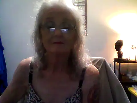 Snapshot of JoleneDelacroix chatting on November 1, 2025, 1:12 am JoleneDelacroix online show from November 1, 2025, 1:12 am