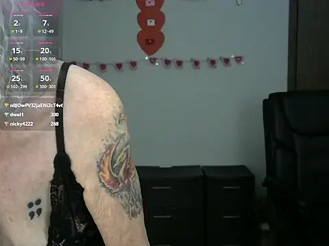 JoleneDelacroix online show from February 9, 2026, 5:16 am