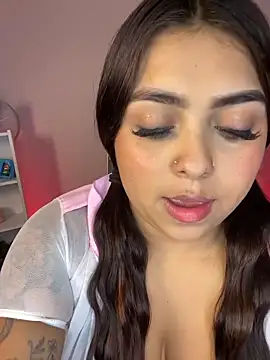 Snapshot of sammyy_owens_ chatting on November 7, 2025, 12:10 pm sammyy owens online show from November 7, 2025, 12:10 pm