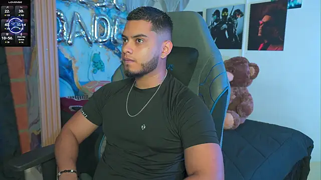 Tiler wolker online show from February 5, 2026, 3:57 am