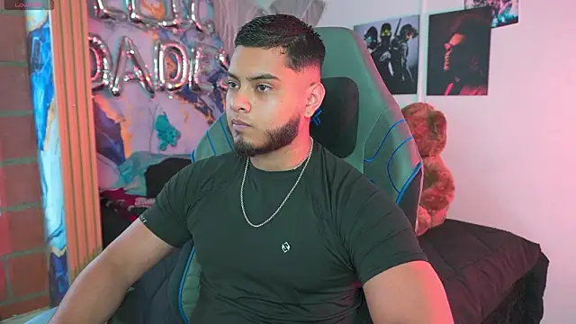 Tiler wolker online show from March 15, 2026, 8:16 pm