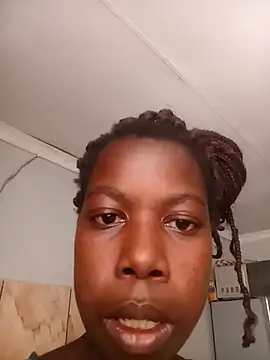 Snapshot of bubly34688 chatting on October 26, 2025, 10:37 am bubly34688 online show from October 26, 2025, 10:37 am