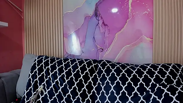 Snapshot of NhoanBrunette chatting on November 8, 2025, 11:47 am NhoanBrunette online show from November 8, 2025, 11:47 am