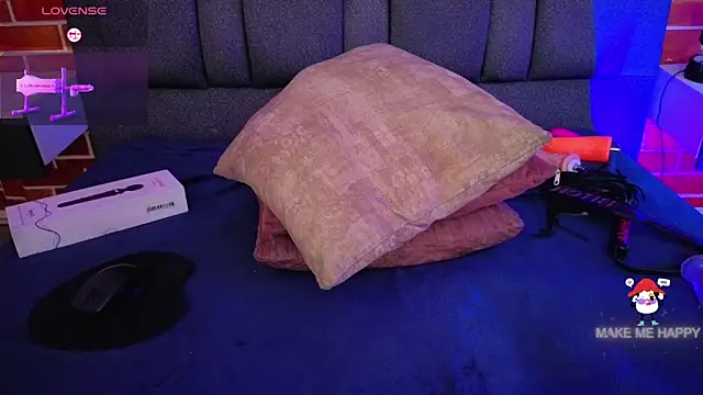 ghostwomaan online show from February 14, 2026, 12:27 pm