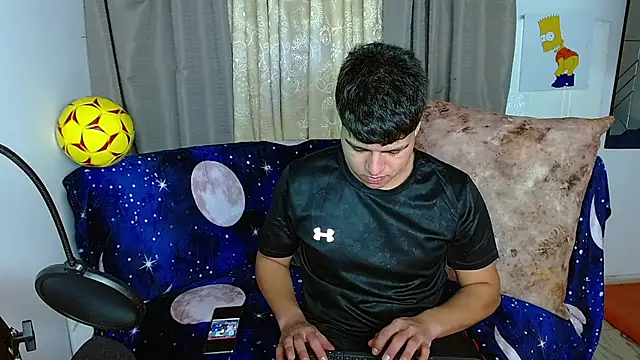 the boy king016 online show from October 30, 2025, 8:12 am