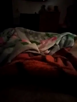 Jervaz online show from October 31, 2025, 6:04 pm