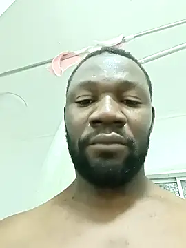 Snapshot of shoodly99 chatting on February 8, 2026, 3:15 am shoodly99 online show from February 8, 2026, 3:15 am