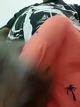 Snapshot of shoodly99 chatting on February 17, 2026, 1:14 am shoodly99 online show from February 17, 2026, 1:14 am