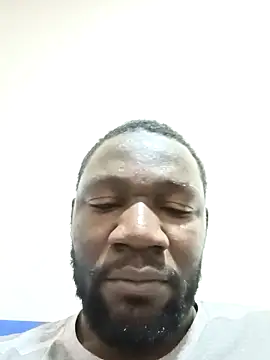 Snapshot of shoodly99 chatting on February 15, 2026, 1:50 am shoodly99 online show from February 15, 2026, 1:50 am