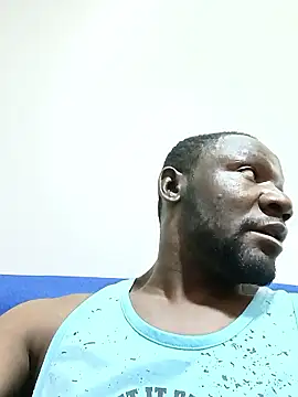 Snapshot of shoodly99 chatting on January 15, 2026, 12:58 am shoodly99 online show from January 15, 2026, 12:58 am