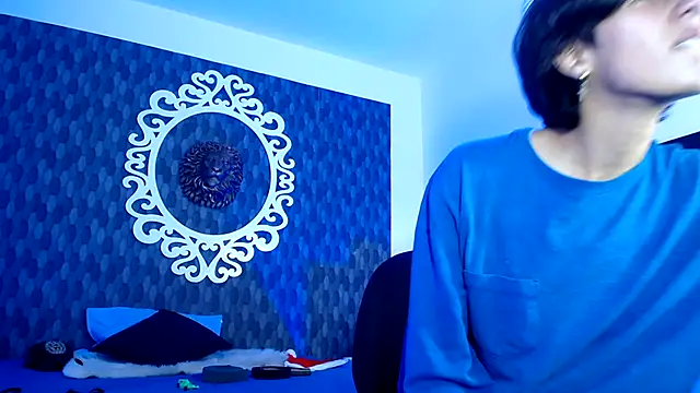 Snapshot of Ghost__Girl_ chatting on December 17, 2025, 8:03 pm Ghost Girl online show from December 17, 2025, 8:03 pm