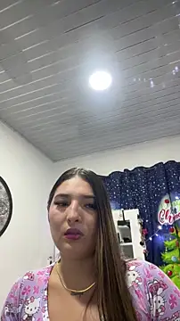 Snapshot of Hot2gether69 chatting on December 18, 2025, 1:44 am Hot2gether69 online show from December 18, 2025, 1:44 am