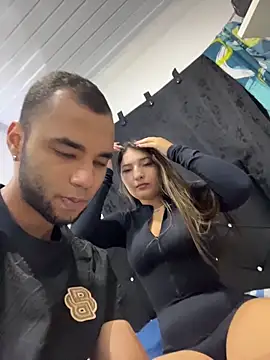 Snapshot of Hot2gether69 chatting on November 12, 2025, 3:54 am Hot2gether69 online show from November 12, 2025, 3:54 am