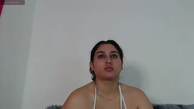 Snapshot of Mia_fox29 chatting on November 6, 2025, 11:36 am Mia fox29 online show from November 6, 2025, 11:36 am