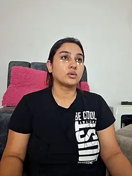 Snapshot of Mia_fox29 chatting on November 15, 2025, 10:41 am Mia fox29 online show from November 15, 2025, 10:41 am