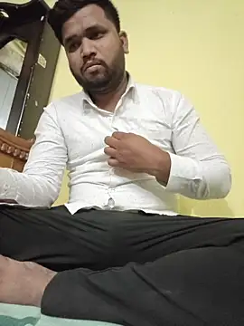 Snapshot of _Ramesh_pj chatting on November 13, 2025, 6:45 pm Ramesh pj online show from November 13, 2025, 6:45 pm