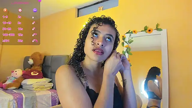 Snapshot of Keniia_rizz chatting on June 2, 2026, 6:19 pm Keniia rizz online show from June 2, 2026, 6:19 pm