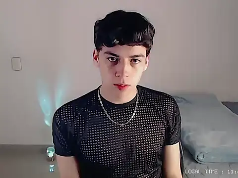 Snapshot of Sett_01 chatting on December 17, 2025, 4:50 am Sett 01 online show from December 17, 2025, 4:50 am