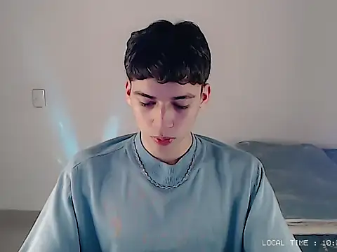 Snapshot of Sett_01 chatting on November 13, 2025, 3:10 am Sett 01 online show from November 13, 2025, 3:10 am