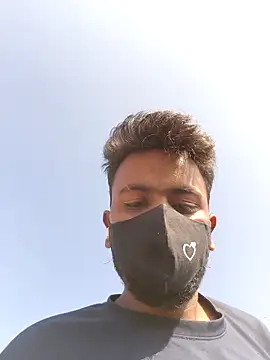 Snapshot of devil_boy_0909 chatting on November 30, 2025, 5:19 am devil boy 0909 online show from November 30, 2025, 5:19 am