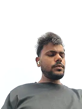 Snapshot of devil_boy_0909 chatting on February 1, 2026, 5:17 am devil boy 0909 online show from February 1, 2026, 5:17 am