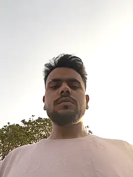 Snapshot of devil_boy_0909 chatting on February 20, 2026, 3:36 am devil boy 0909 online show from February 20, 2026, 3:36 am