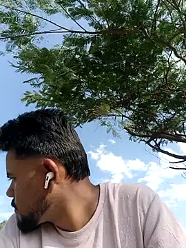 Snapshot of devil_boy_0909 chatting on February 22, 2026, 10:39 am devil boy 0909 online show from February 22, 2026, 10:39 am