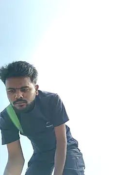 Snapshot of devil_boy_0909 chatting on February 11, 2026, 5:29 am devil boy 0909 online show from February 11, 2026, 5:29 am