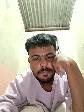 Snapshot of devil_boy_0909 chatting on January 7, 2026, 2:00 pm devil boy 0909 online show from January 7, 2026, 2:00 pm