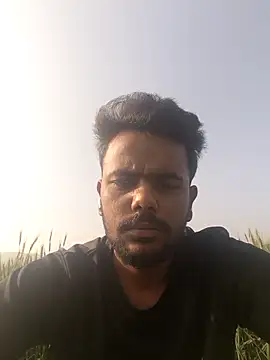 Snapshot of devil_boy_0909 chatting on February 9, 2026, 4:10 am devil boy 0909 online show from February 9, 2026, 4:10 am