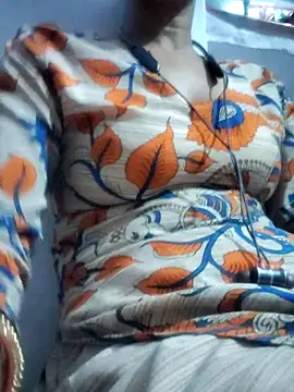 Hot-Rubyy online show from March 28, 2026, 2:51 pm