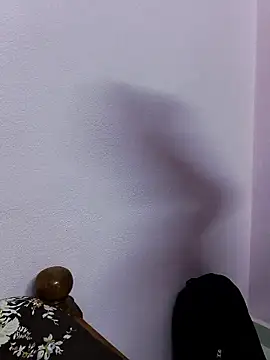 Snapshot of smileys46 chatting on February 22, 2026, 3:02 pm smileys46 online show from February 22, 2026, 3:02 pm