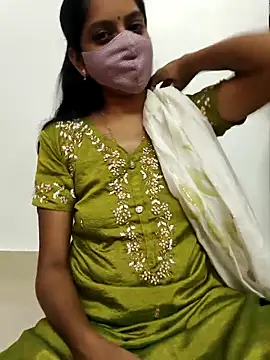 Snapshot of smileys46 chatting on November 7, 2025, 5:56 am smileys46 online show from November 7, 2025, 5:56 am