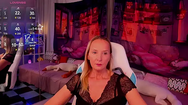 Snapshot of ScarlettPalmer chatting on November 5, 2025, 10:40 am ScarlettPalmer online show from November 5, 2025, 10:40 am