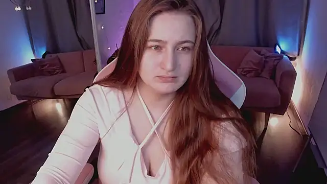 Sofi Mell online show from December 19, 2025, 12:40 pm