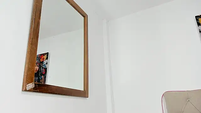 Snapshot of natacha_ferrer1 chatting on November 27, 2025, 11:43 am natacha ferrer1 online show from November 27, 2025, 11:43 am