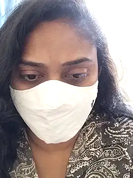 girl999 online show from November 15, 2025, 4:22 pm