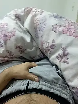 Mstfaavan64 online show from February 22, 2026, 9:05 pm