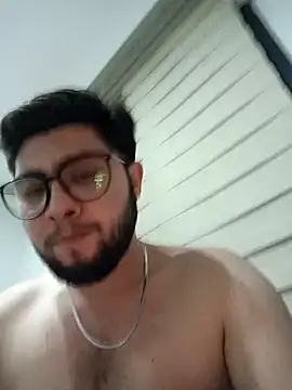 Mstfaavan64 online show from February 5, 2026, 12:06 am