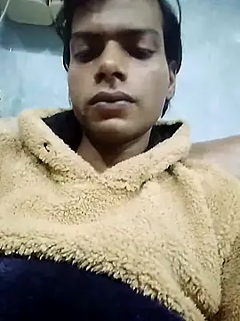 Snapshot of Luckysucks chatting on November 17, 2025, 4:27 am Luckysucks online show from November 17, 2025, 4:27 am