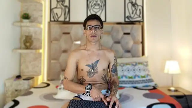 Andrew Haalls online show from December 21, 2025, 7:59 pm