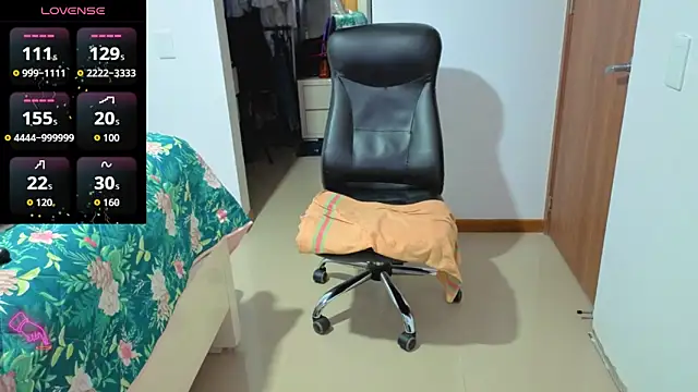 Annahismar online show from March 3, 2026, 2:18 am