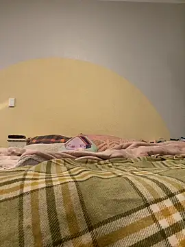 Snapshot of roxiebaby chatting on November 22, 2025, 10:25 am roxiebaby online show from November 22, 2025, 10:25 am