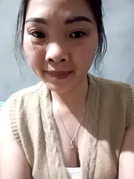 Lovebaby-love online show from February 5, 2026, 2:46 pm