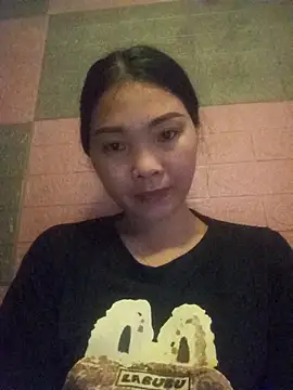 Lovebaby-love online show from November 10, 2025, 12:21 pm